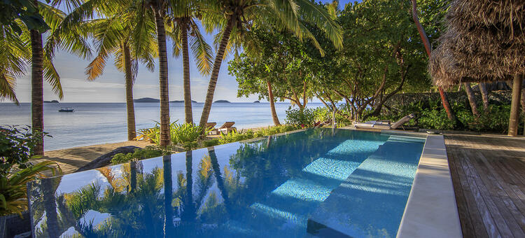 Fiji Luxury Beachfront Resort - Kokomo Island Resort - Private plunge pools & large Villas